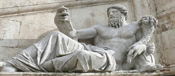 Risultati immagini per statue romane